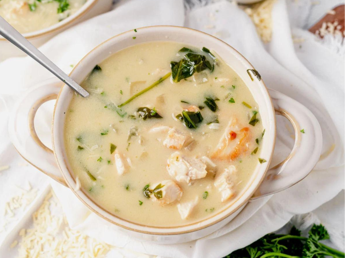 Chicken florentine soup