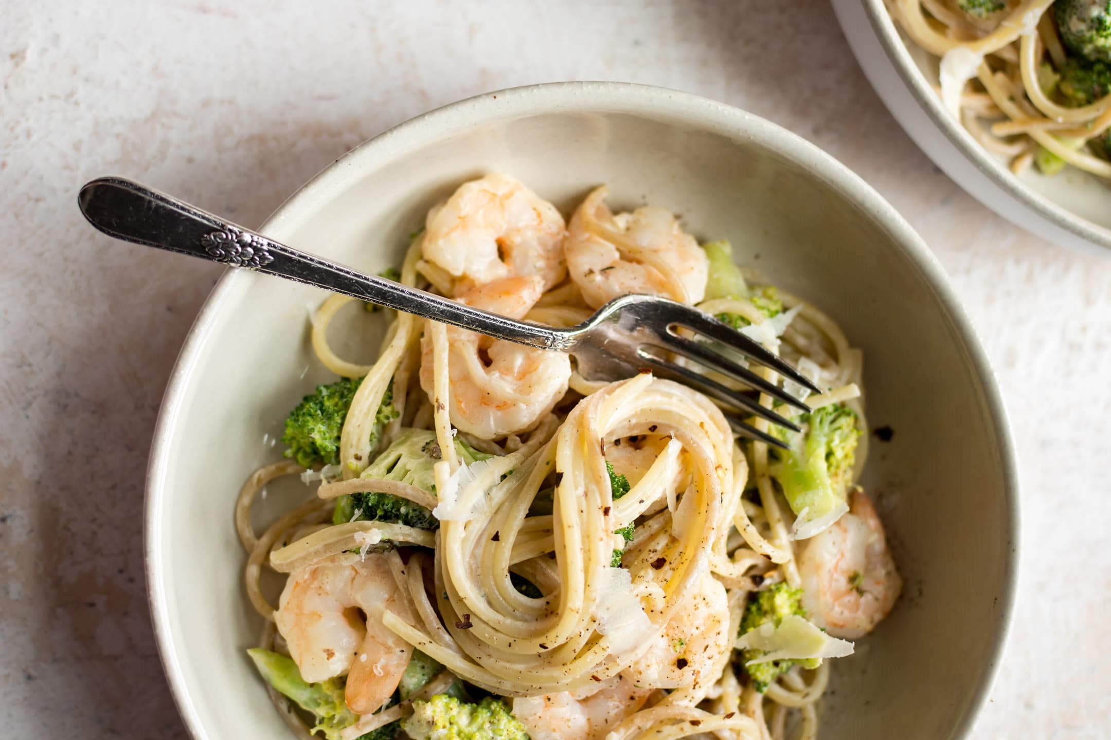 shrimp and broccoli pasta